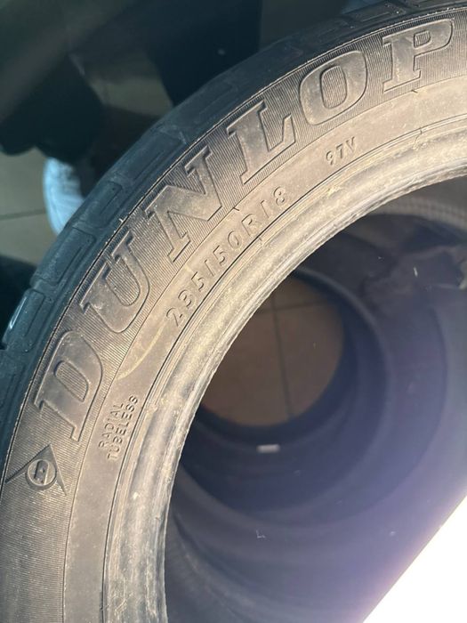Dunlop sp sport 01 235/50/18 лето пара