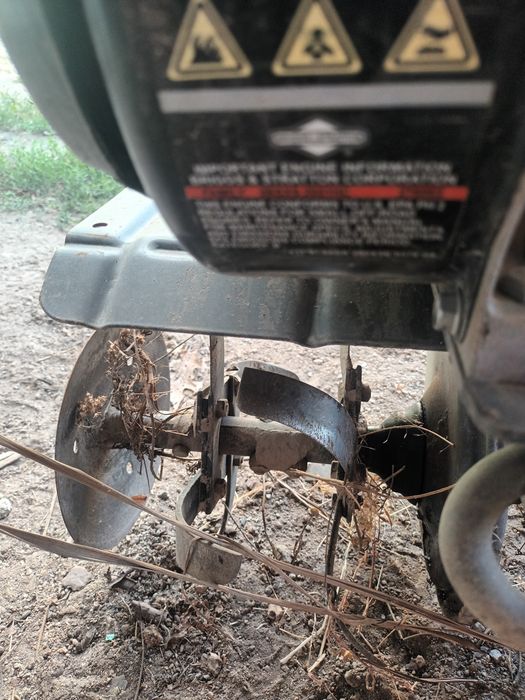Moto enxada Honda