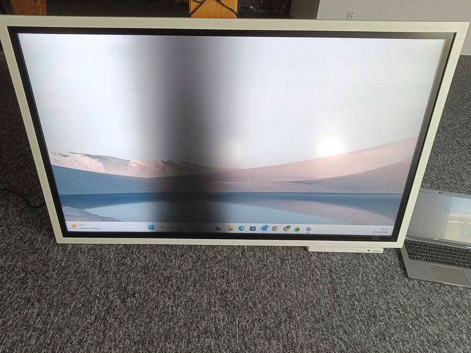 Monitor Samsung Flip 1 WM55H interaktywny 4K Wada podświetlenia