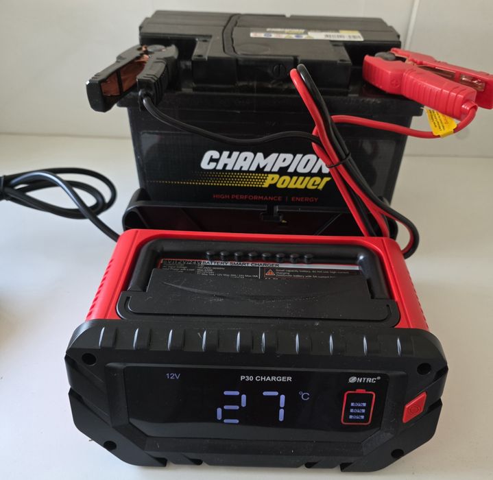 Розумний зарядний пристрій для авто 6-12-24  volt АКБ.