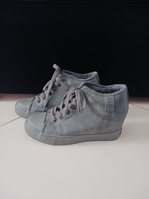 Jesienne buty na koturnie Big Star rozm. 40 ocieplane
