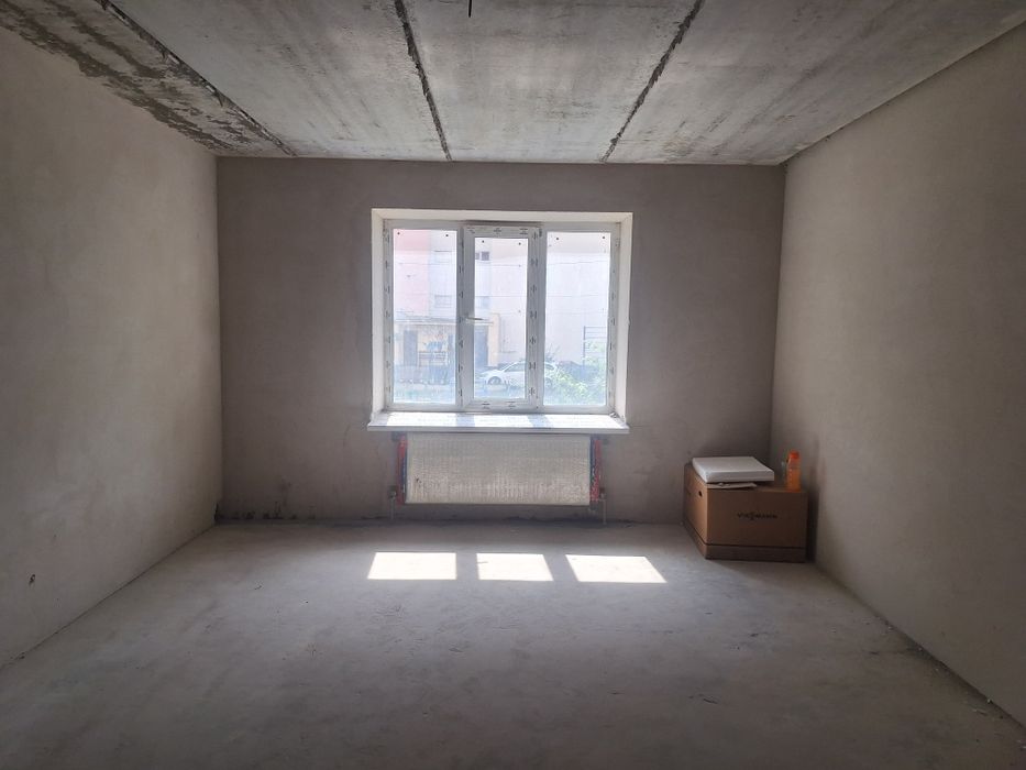 1-кімнатна 52 м з індивід ГАЗ  опаленням на вул. НОВА 31-Б в Борисполі