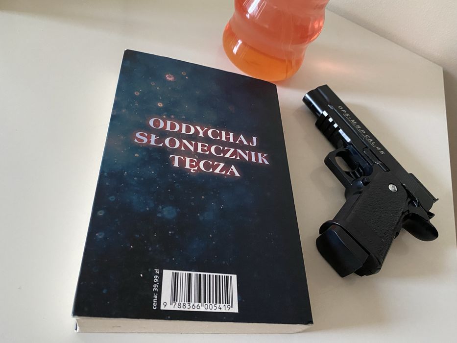 Ksiazka stranger things