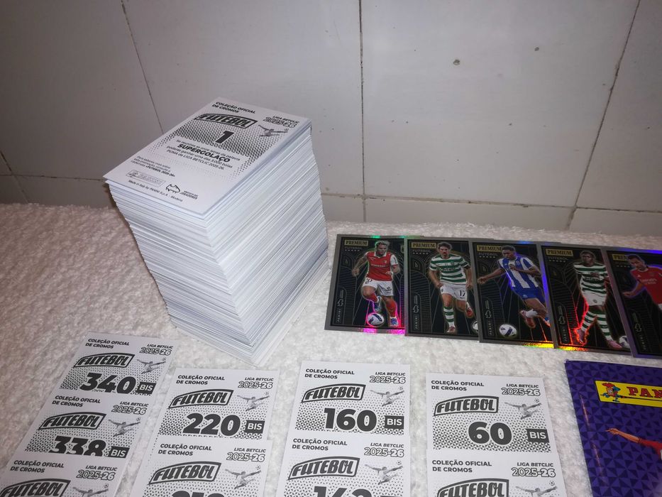 liga betclic 2025/26 (486 cromos + 29 bis + 11 premium) coleção completa