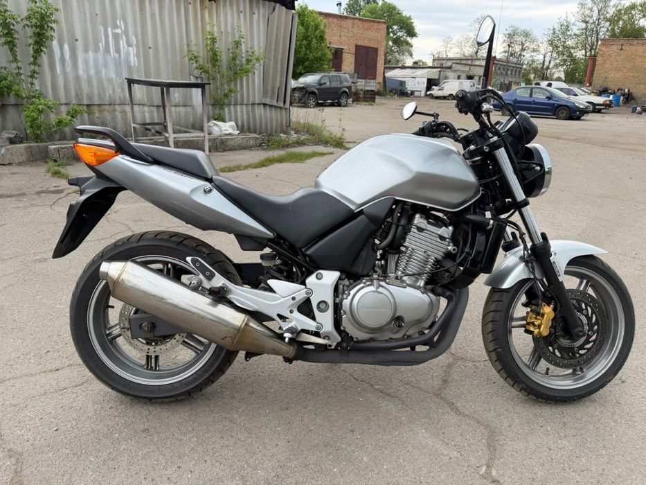 Продам мотоцикл HONDA CBF500