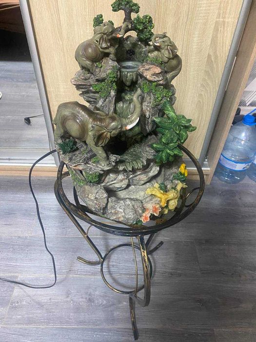 фонтан декоративный с подставкой