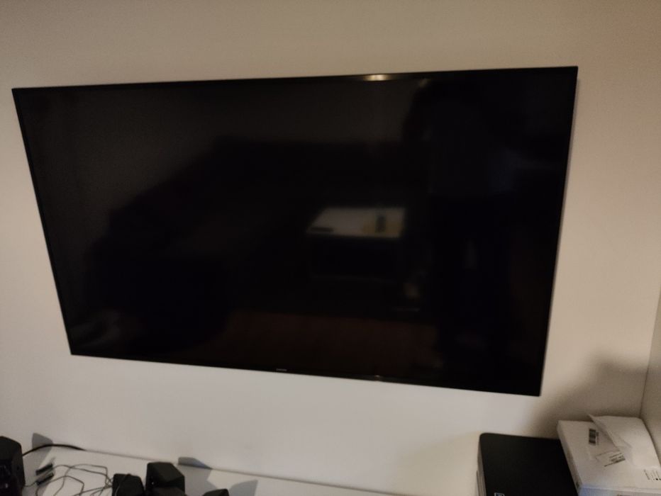 Telewizor Smart TV Samsung 60" 4K UHD DVB-T2 hevc internet wifi