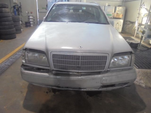 Carro MOT: OM605960 605960 CXVEL: 722612 MERCEDES W202 2000 C250TD 150CV 5 CINZA DIESEL