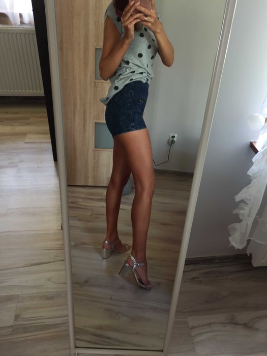 Spodenki krótkie damskie zip dopasowane wyższy stan jeans