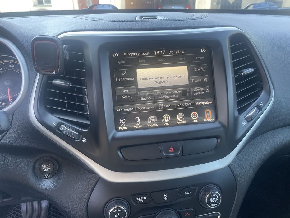 Продам доглянутий Jeep Cherokee Latitude Plus 2016