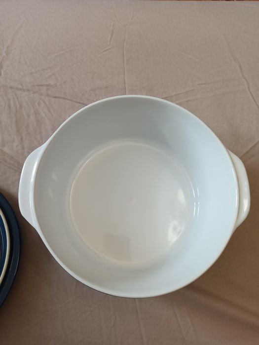 Керамическая кастрюля жаростойкая для духовки