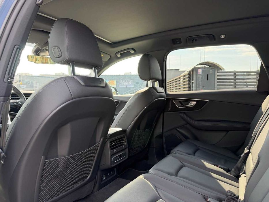 Audi Q7 2025 VIN WA1LVBF73SD013930 фото оголошення 14 з 18