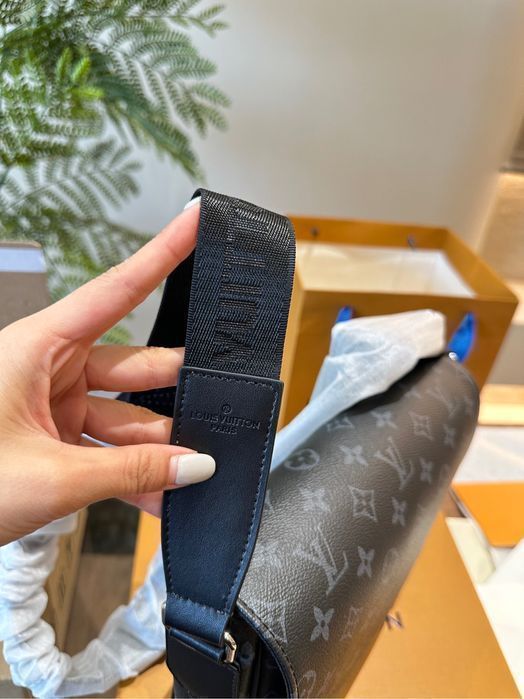 Louis Vuitton District мужская сумка мессенджер папка оригинал
