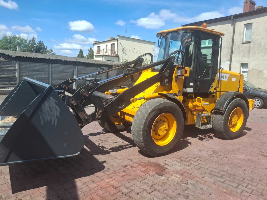 Ładowarka kołowa jcb 411 ht r. 2004 zamiana mozliwa