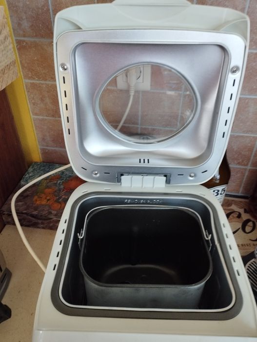 Máquina para fazer pão