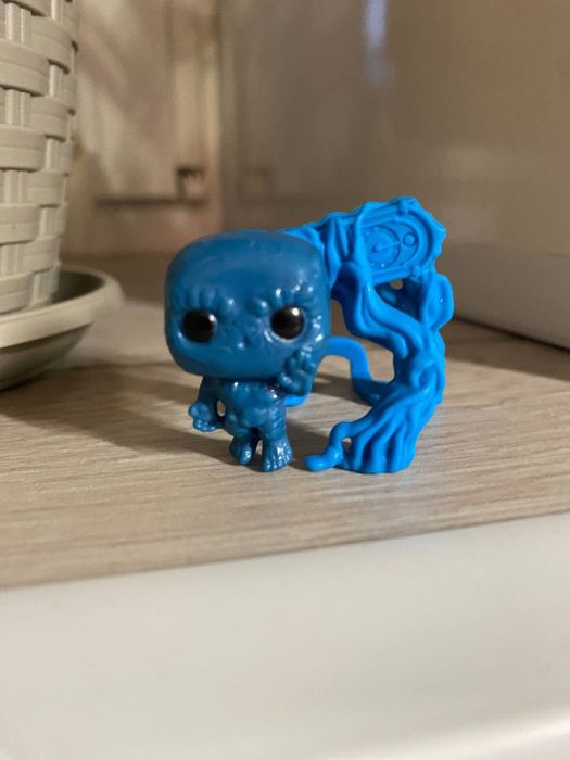 "Дивні дива" фігурка