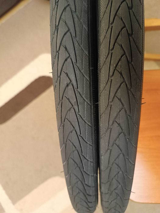 Opona rowerowa Schwalbe Maraton Plus 47-622, 28x1,75 (3 szt.)
