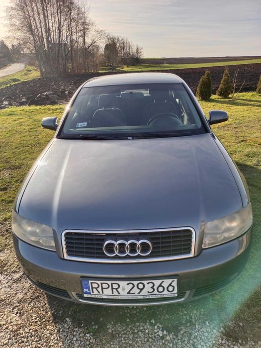 Audi A4B6 2003 w dobrym stanie mechanicznym