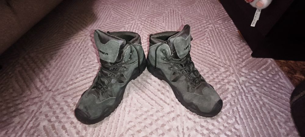 Тактические ботинки LOWA Zephyr GTX