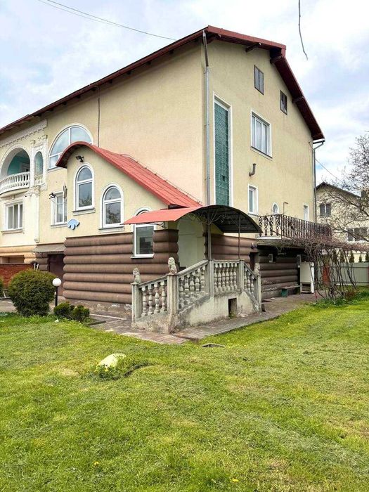 Продаж будинку у Бориславі