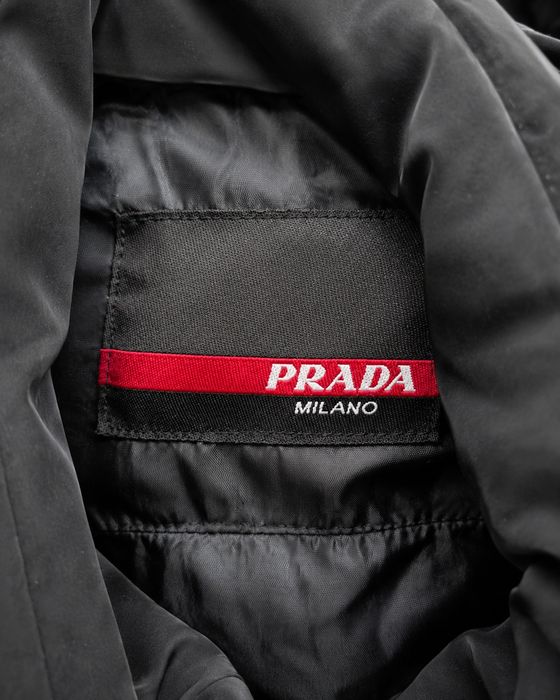 Пуховик куртка від Prada