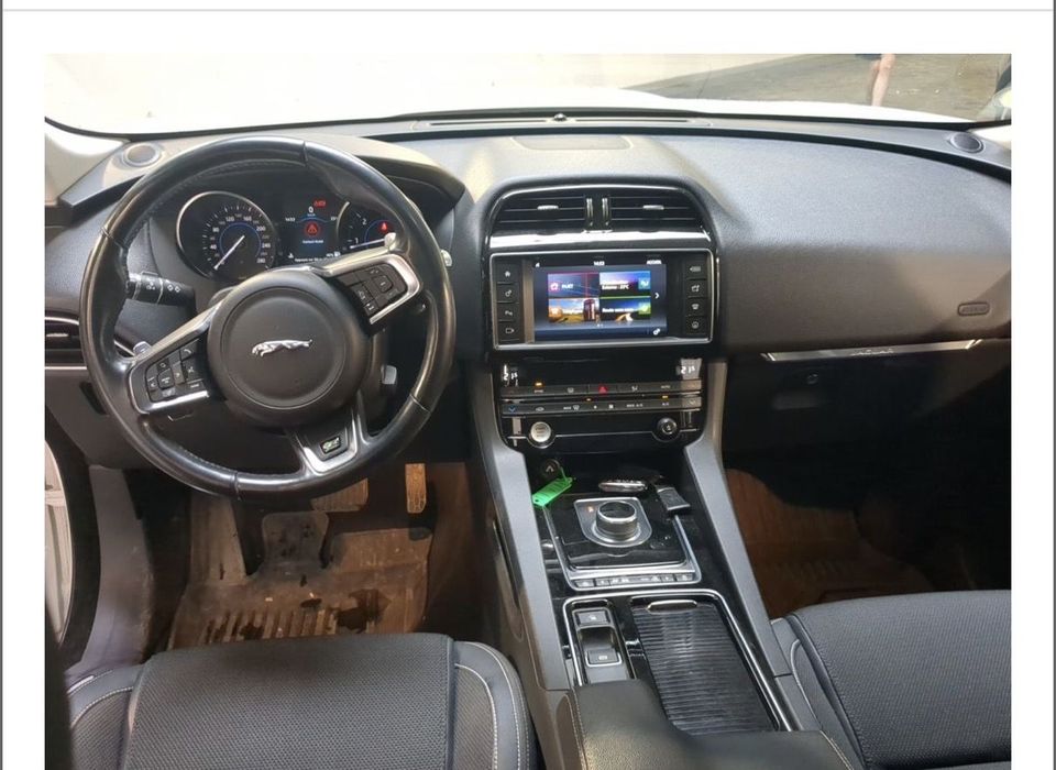 Jaguar F-Pace 20d Aut. R-Sport