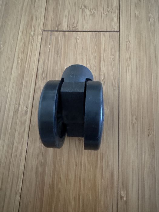 Rodas para cadeira de secretária64730027968643123