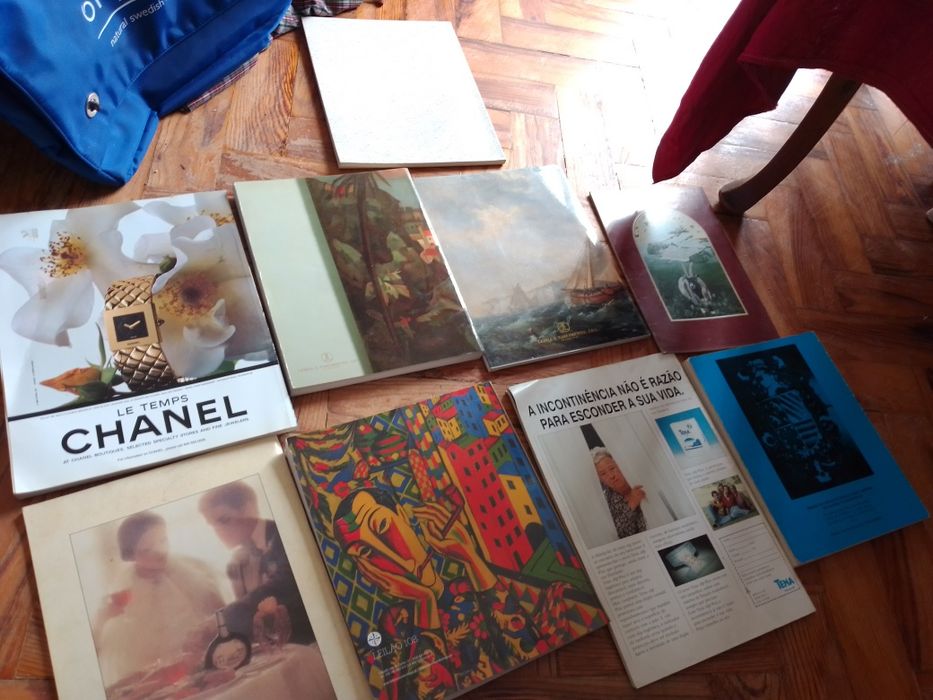 Catálogos antigos e modernos de leilões antiguidades e outros Desde 2E