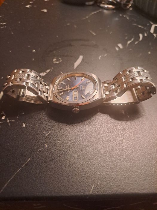 Relógio antigo CYMA  Conquistador Automatic - Bastante Estimado!