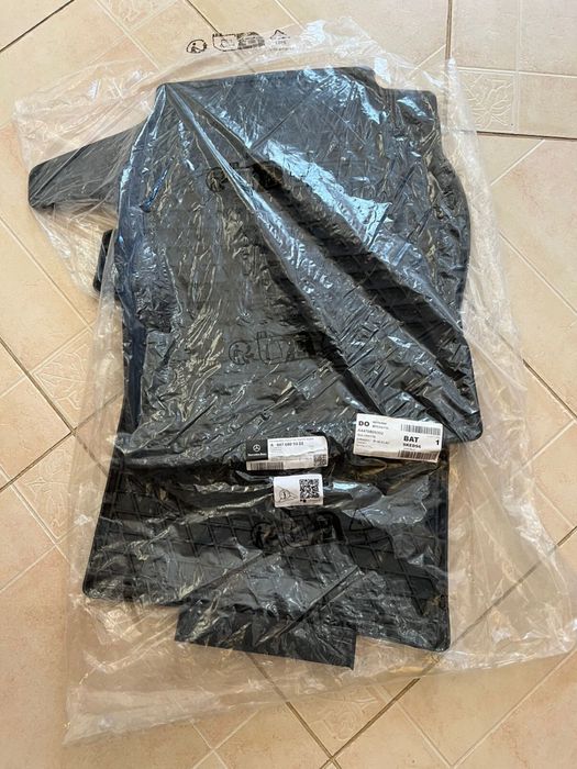 Нові Коврики резинові Mersedes Sprinter 907 910 Vito w447