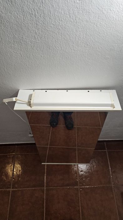 Espelho de casa de banho, WC