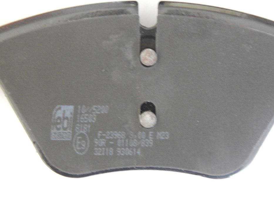 Klocki FEBI Przód BMW E60/E90/E84