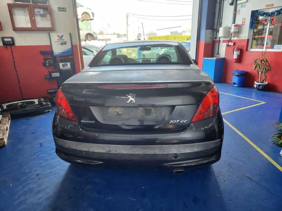 Peugeot 207 CC 1.6 Gasolina de 2007 ás peças.