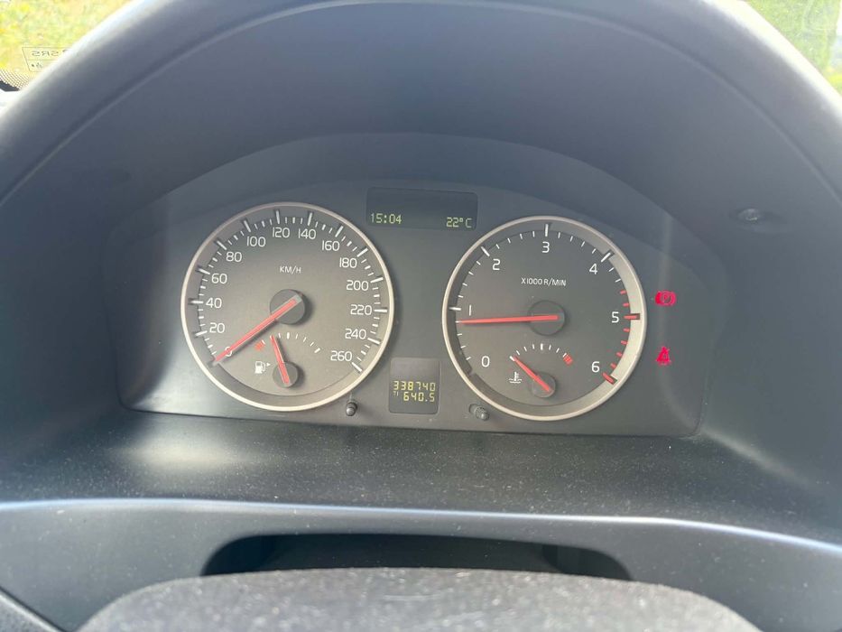 Volvo  v50  2.0d