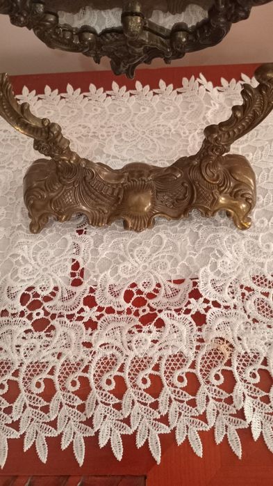 Продам зеркало рама металлический.