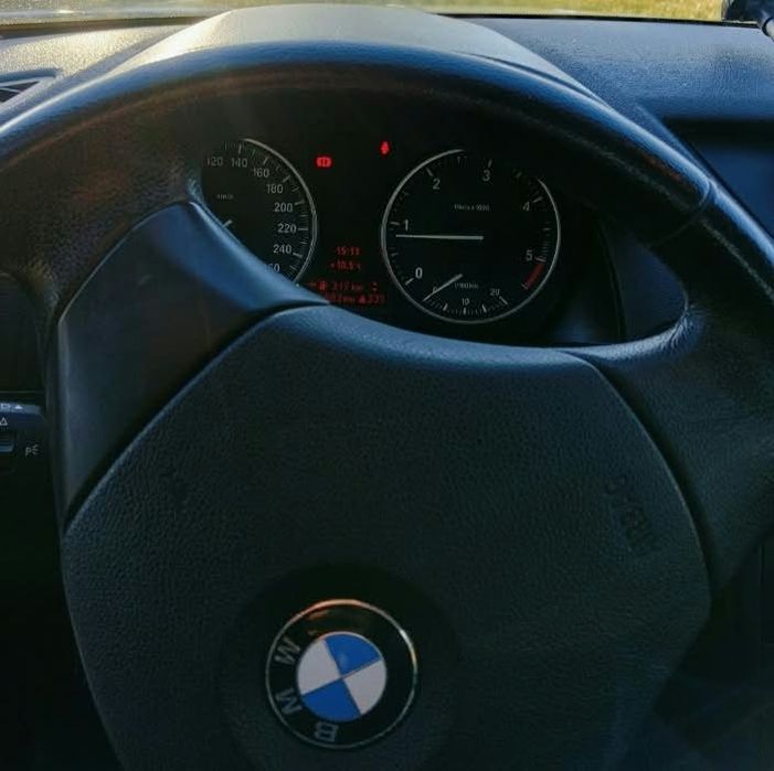 Sprzedam  BMW  X1