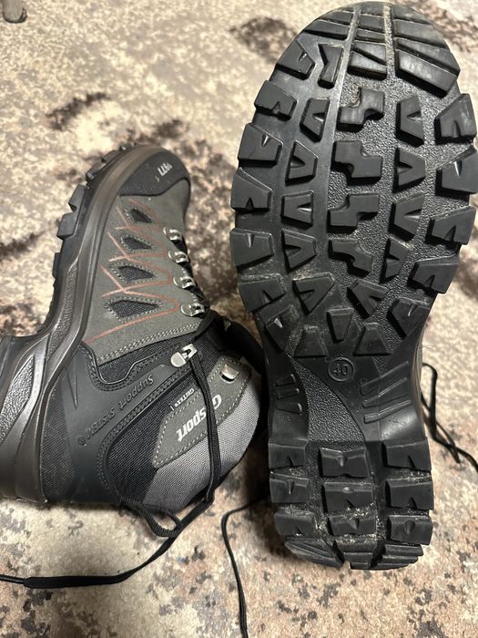 Продам черевики grisport