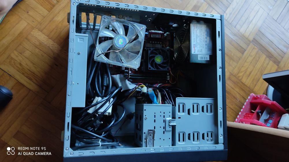 Selling Old PC for Parts64740820721026123
