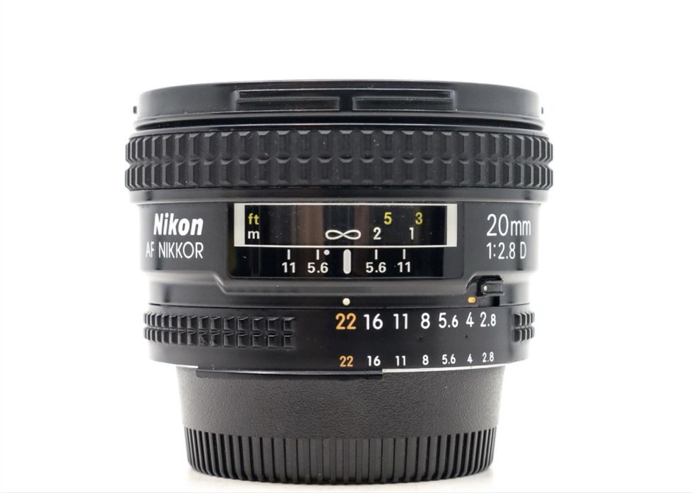 Nikon AF Nikkor 20mm f2.8D Full Frame Grande Angular