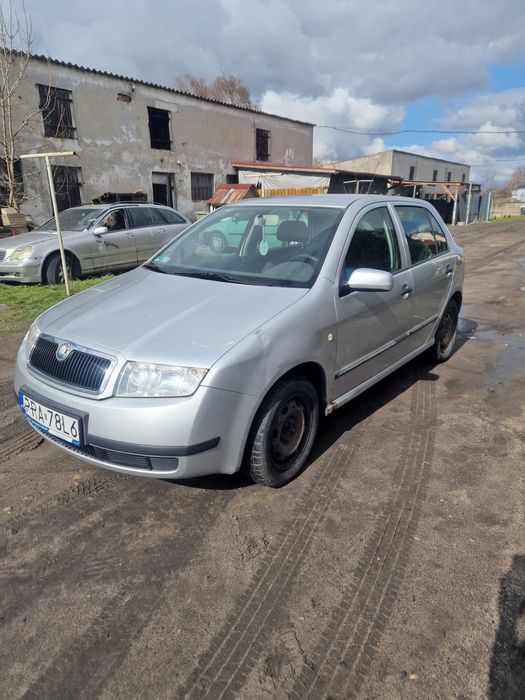 Wynajem polo fabia ibiza