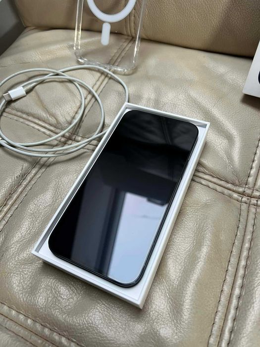 iPhone 12 4 GB / 64 GB 5G czarny