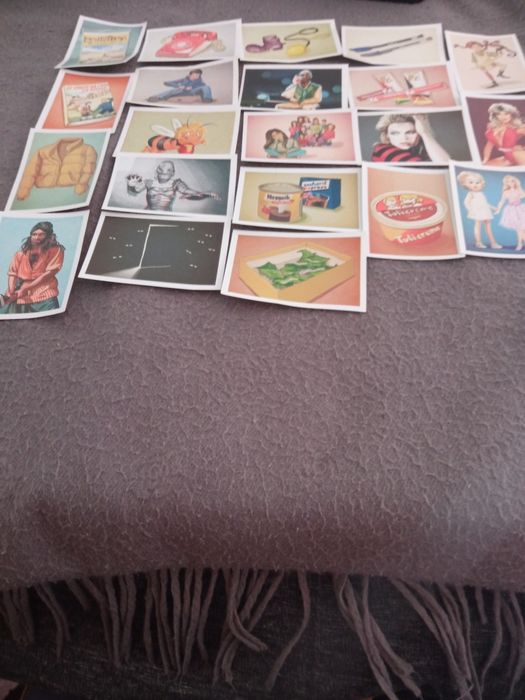 100 Cromos Radio Comercial