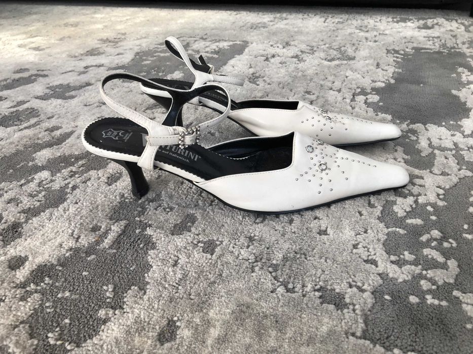 buty damskie na obcasie w dobrym stanie r 36