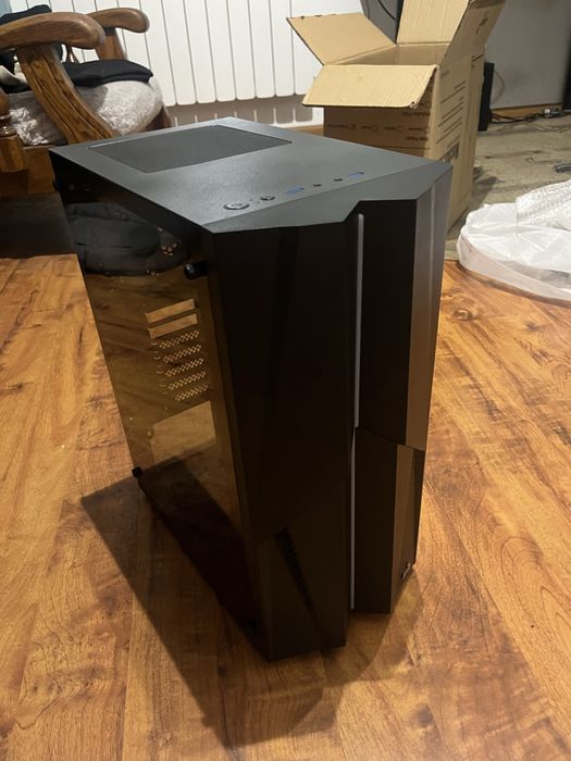 Obudowa do komputera Aerocool Mecha RGB Mid Tower