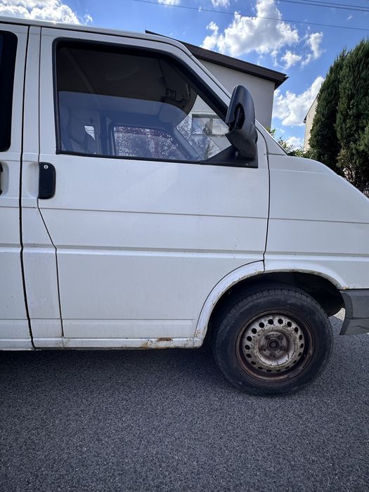 Volkswagen Transporter T4 1.9 D | 1996 | 3-osobowy | Hak | Przegląd do 08.05.2027
