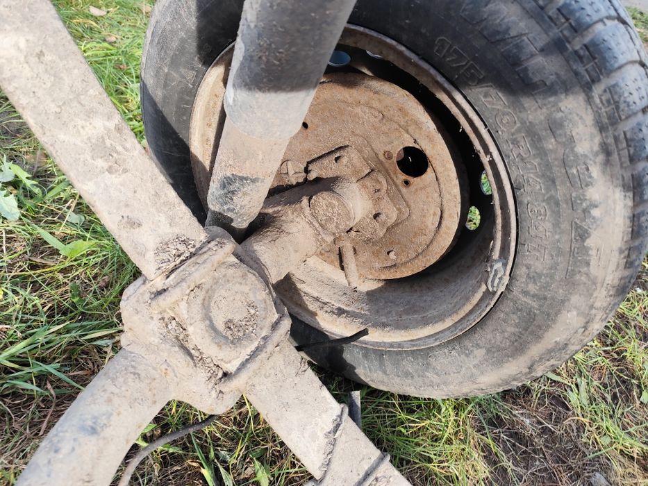 Fiat Doblo I belka tył oś tylna resor