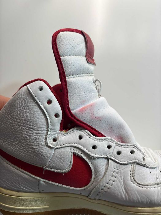 Tênis Nike Air Force 1 High Sculp Gym Red