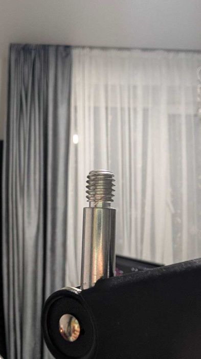 Стійка, пантограф для мікрофона/світла/фотоапарата