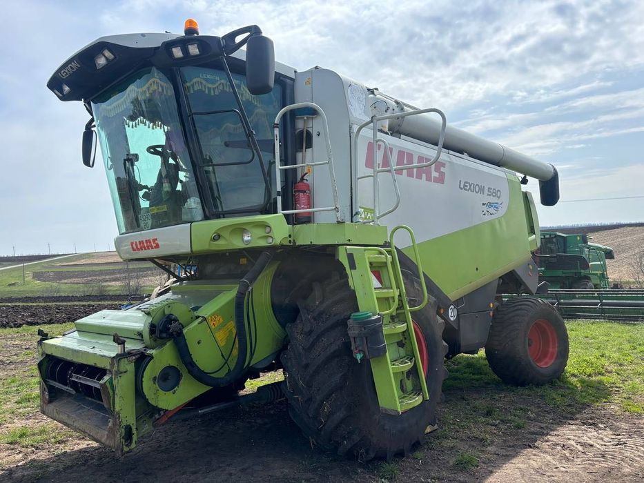 Комбайн Claas Lexion 580