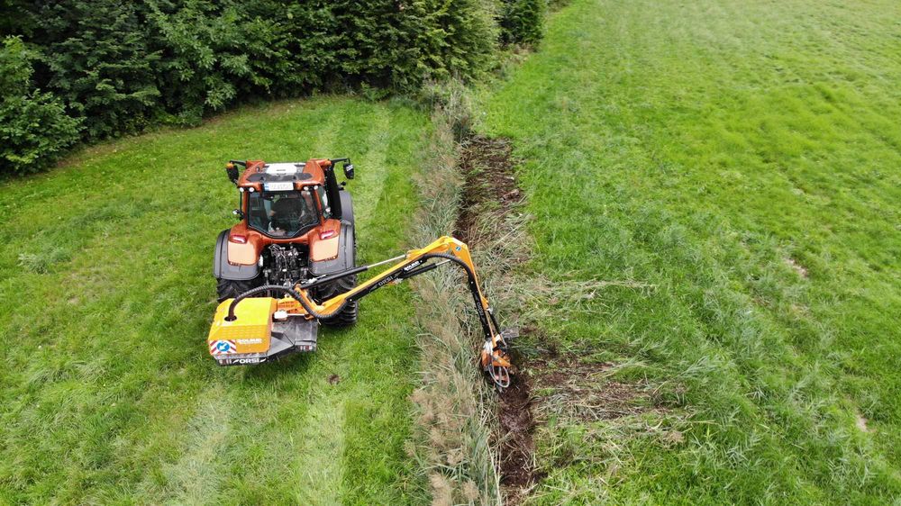 Kosiarka wysięgnikowa ORSI LEADER GP 699